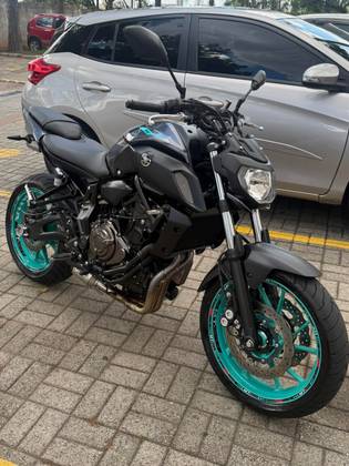 YAMAHA MT-07 ABS YAMAHA MT-07 ABS